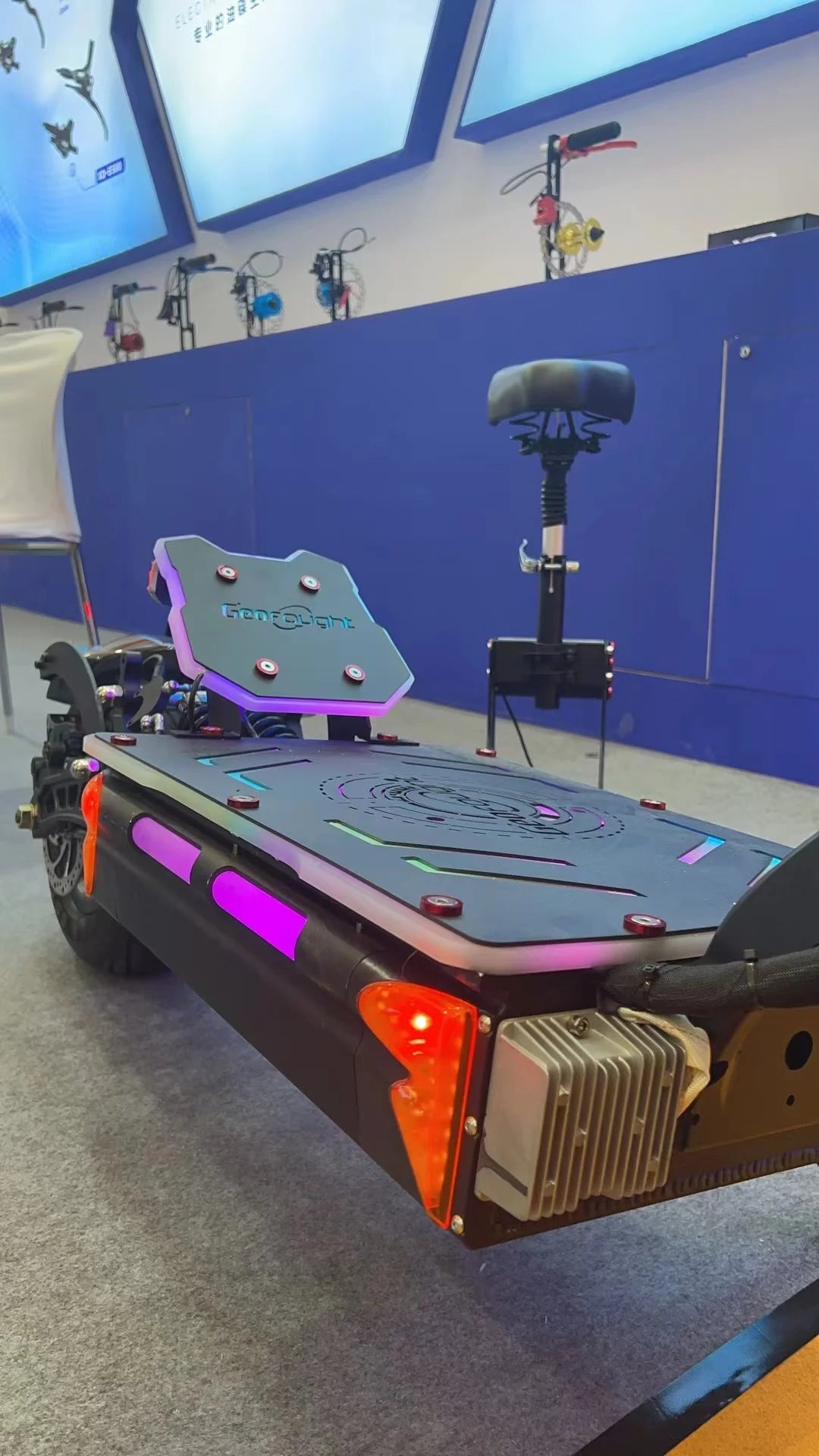 2024 72V Adult Dual 70H Motor 15000W Escooter 50AH Battery 60A Controller Foldable Electronic Scooter with Seat for Men.