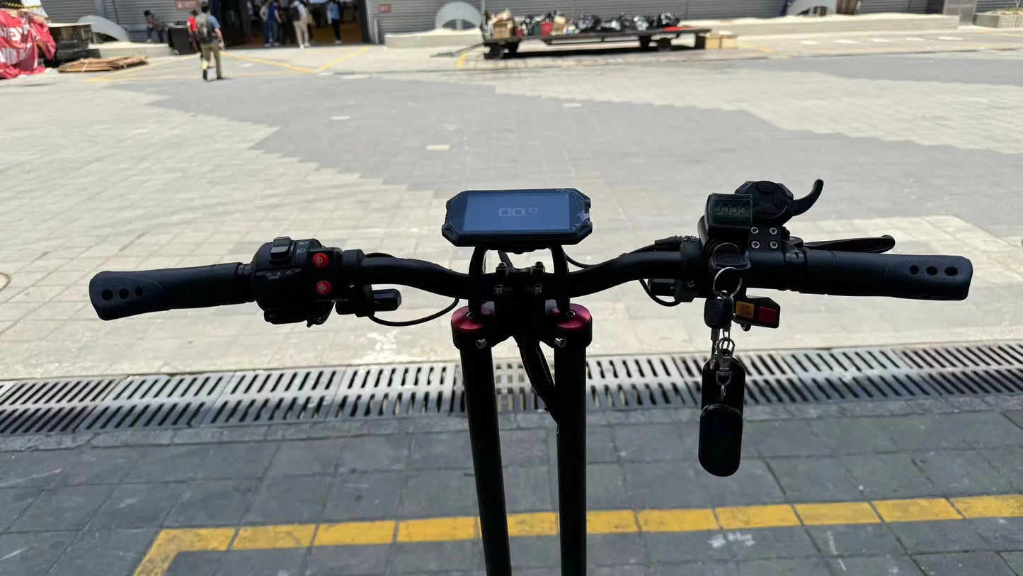2024 72V Adult Dual 70H Motor 15000W Escooter 50AH Battery 60A Controller Foldable Electronic Scooter with Seat for Men.