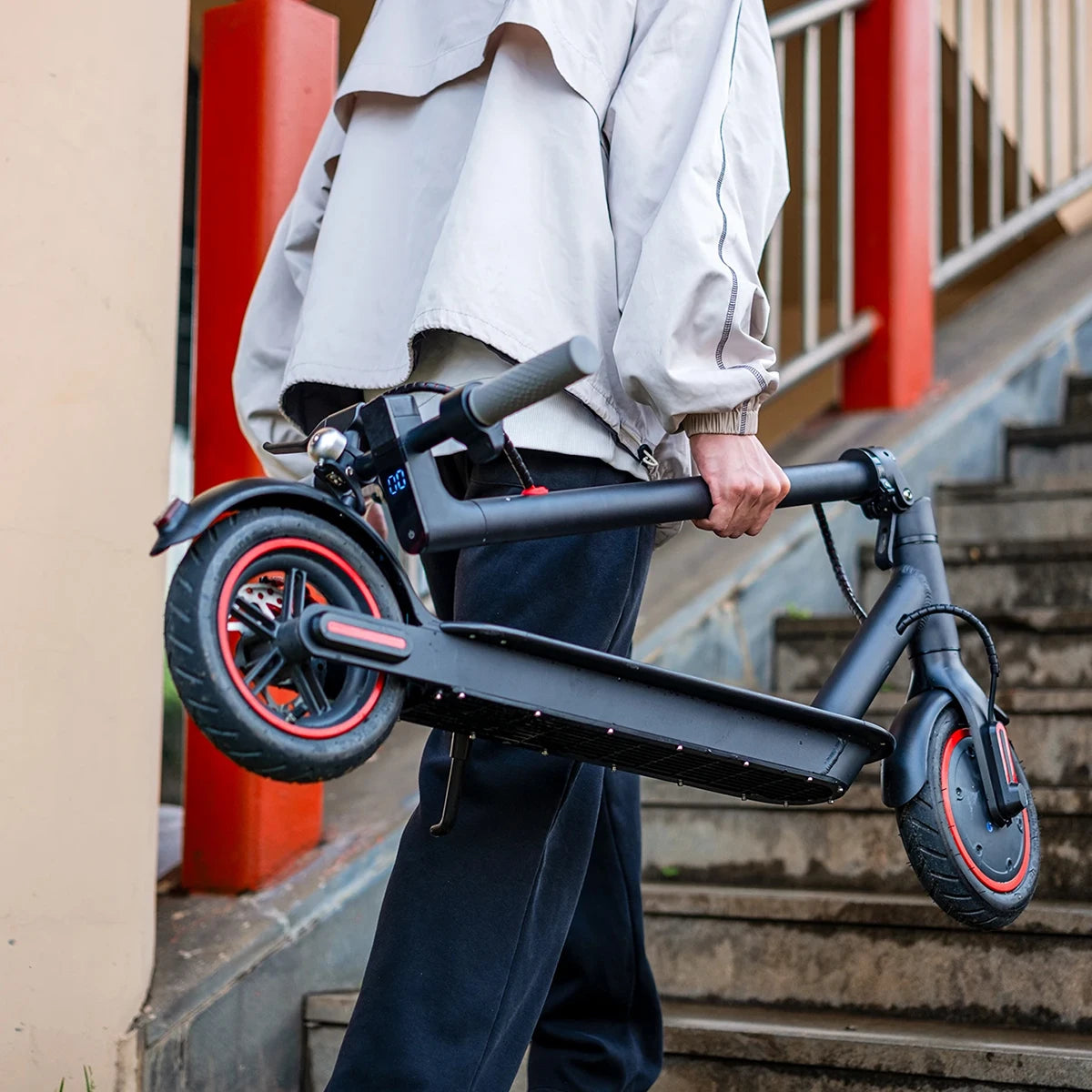 SUNNIGOO Electric Scooters, Max Range 21Miles, Powerful 350W Motor, Max Speed of 30 km/h, Commuting Escooter For Adults Gifts.