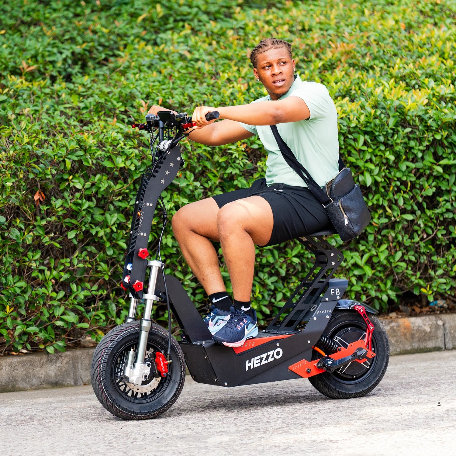 HEZZO F8 Electric Scooter 16 Inch Foldable 72v 8000W 62.5MPH 50Ah Long Range Off Road Escooter Motorbike With Seat US Warehouse.