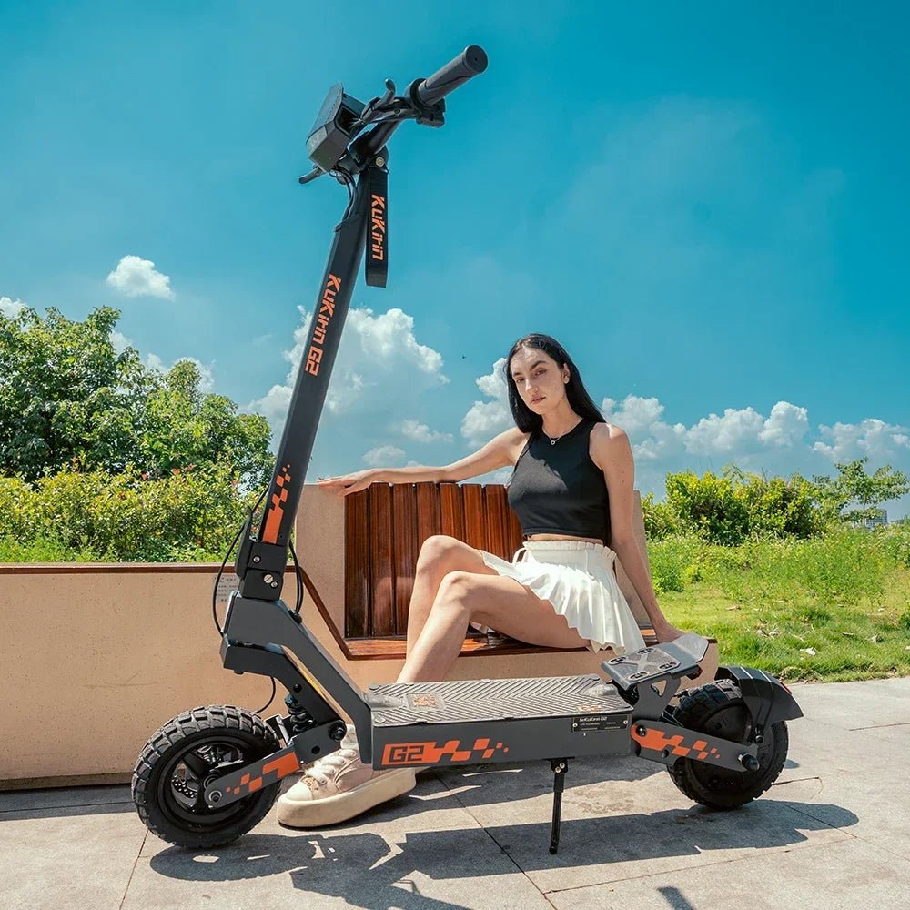 G2 Electric Scooter  800W Brushless Motor 10 Inch Vacuum Off-Road Tire EScooter 48V 15AH Battery new aluminum alloy.
