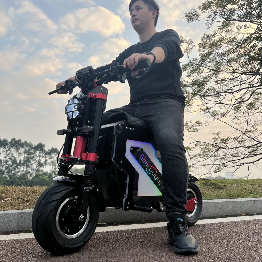 New 120Kmh 70Mph Fast Seated Electric Scooters Off-Road 72V 60V 52V 10000W 15000W 7000W 5000W Dual Motor Electric Bike Adult.
