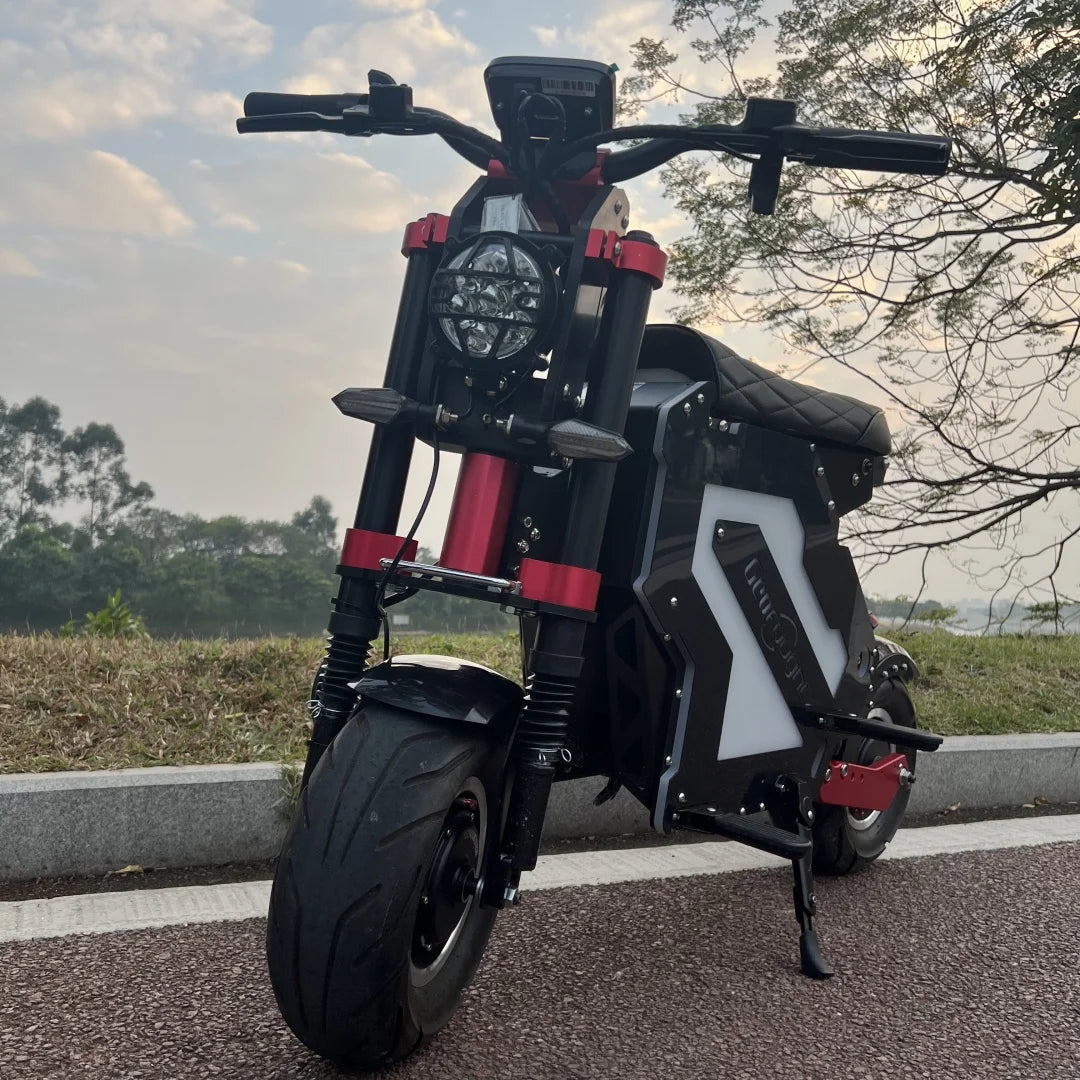 New 120Kmh 70Mph Fast Seated Electric Scooters Off-Road 72V 60V 52V 10000W 15000W 7000W 5000W Dual Motor Electric Bike Adult.